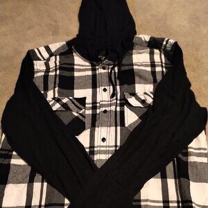 Urban Heritage Long Sleeve L Mens Black and White Check Shirt with Hood